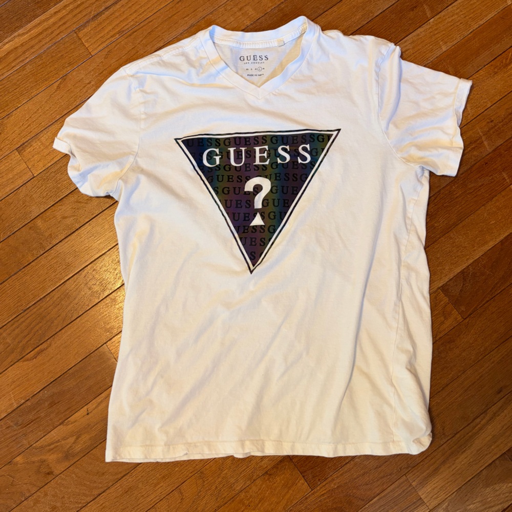 GUESS men’s White Tee with Colorful Logo